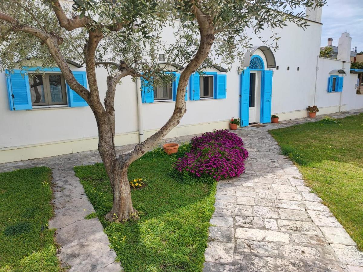 Villino Tronchetto Bianco Bed & Breakfast Mola di Bari Exterior photo